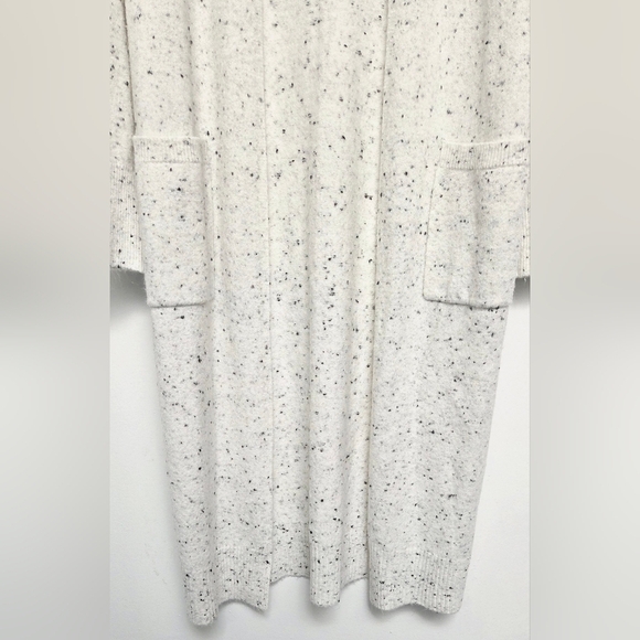 John + Jenn Sz Small Cream Knit Speckled Open Pocket Longline Cardigan Sweater - Picture 3 of 13